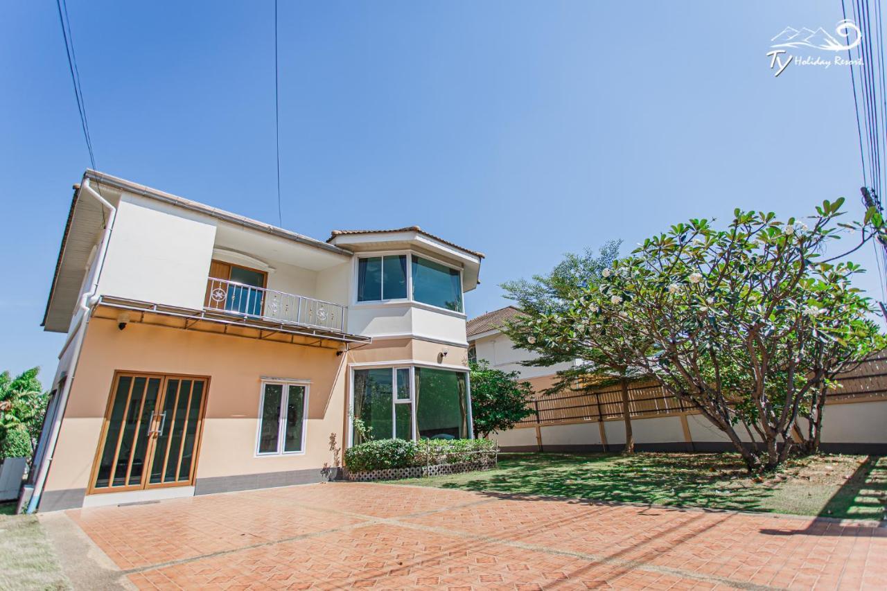 Ty Holiday Resort Pattaya Exterior foto